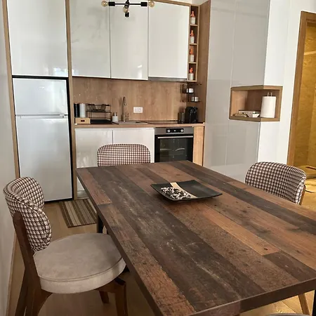Diplomat Apartment